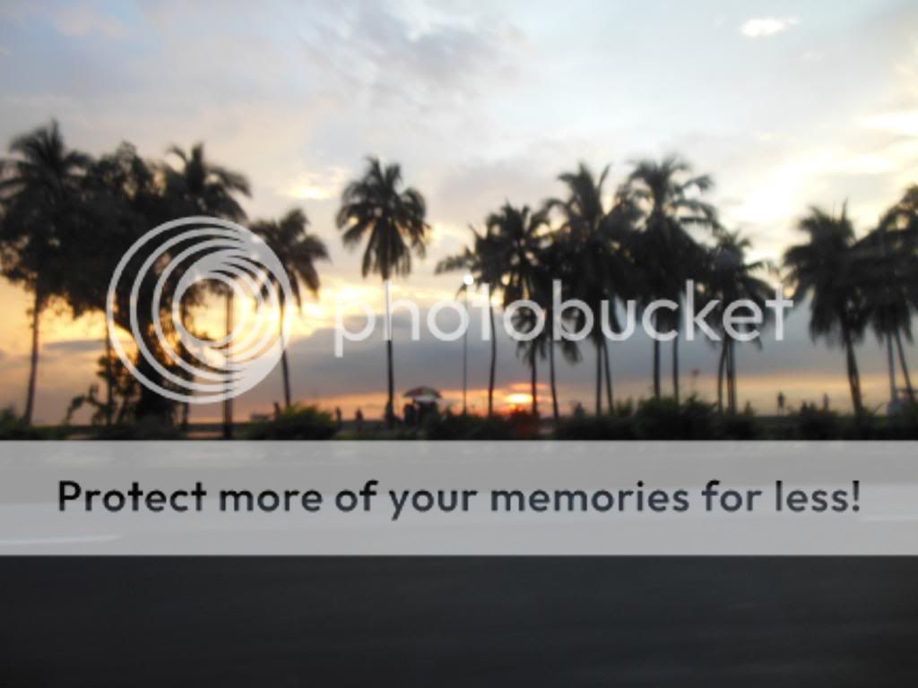 photo somewhereinThailand_zpsc90e34ad.jpg